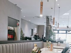 -必胜客(漕宝路店)