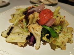 黑松露椰子油炒杂菜-闻见中国海南菜(K11店)