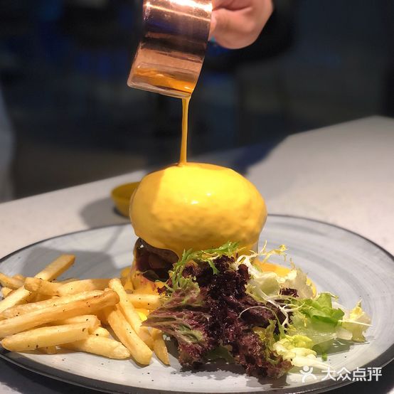 BRIGHT MOON(奥莱城店)