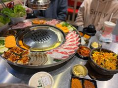 -哈哈碳都·牛肋条无限自助烤肉(台江万达店)