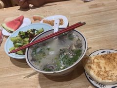 -秦䩊会·陕西biangbiang面(畹町路店)
