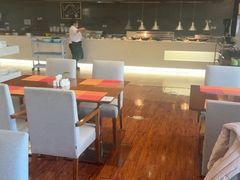 -大雁塔假日酒店·绿茵阁西餐厅