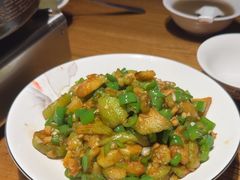 -爱碗亭·鲜炒湖南菜(壹城中心店)