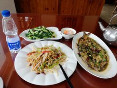 -漁耕小厨农家院(武当山店)