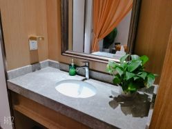 -苑苑vbeauty科技美容SPA