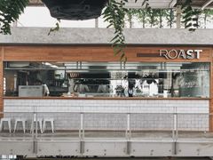 -ROAST coffee & eatery