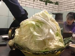 -洞庭洲·防空洞火锅·烧烤·铜锅涮肉(新百广场店)