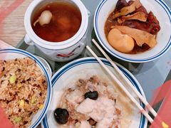 -大食代美食广场(上海中心店)