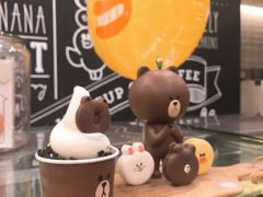 -LINE FRIENDS Garosu-gil Flagship Store