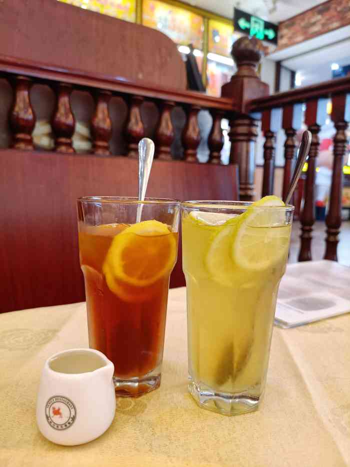 中山威尼斯西餐厅(珠海旗舰店)-"96老公的妈咪说威尼斯的乳鸽很划算
