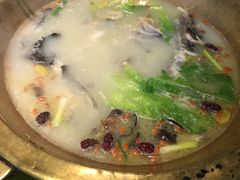 -颜氏双江清水鱼一养身火锅(磁器口店)