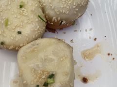 -小杨生煎(金山百联购物中心3楼店)
