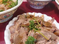 -金杨拉面王小吃面馆·牛三宝面·红烧牛肉粉
