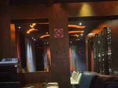 -YUE·6·西式融合餐厅(外滩六号店)