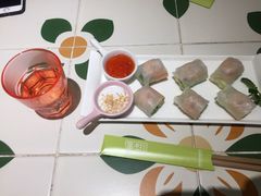 -越弥越南传统美食馆