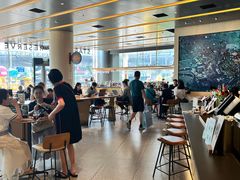 -星巴克臻选(上海合生汇1F店)
