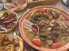 -阿婆情腊排骨火锅(金虹路店)