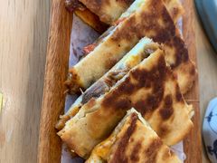 墨西哥牛肉奶酪饼-红小满休闲餐厅(十全街店)