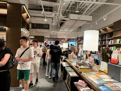-茑屋书店(天目里店)