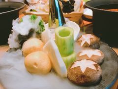 -呷哺呷哺(融创茂店)