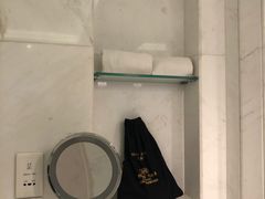 -苏州金鸡湖中茵皇冠假日酒店