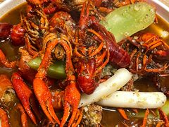 -茸梅路右拐龙虾-农家菜(松江店)