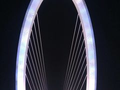 -南京眼步行桥