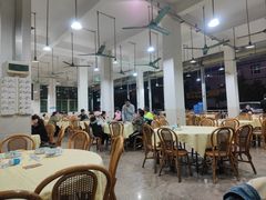 大堂-标记美食新鲜猪杂(兴南大道店)
