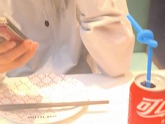 -阿瓦山寨·湘菜现炒·剁椒鱼头王(咸阳总店)