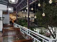 大堂-阿鹏故事云南野生菌火锅(人民路店)