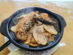 咸鸡爆鱼砂锅-回味乌镇面馆