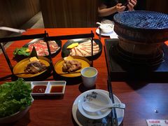 -山之屋炭火烧肉·生啤畅饮(大朗万科中央公园店)