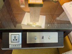 -深圳星河丽思卡尔顿酒店