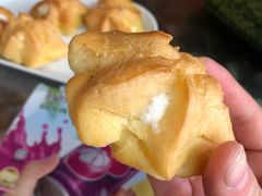 -天品味 一口吃榴莲泡芙