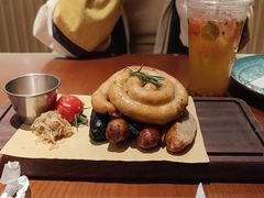 -CRAZYONES西班牙海鲜饭(上海美罗城店)