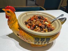 -绿草地·湘菜(悦方ID mall店)