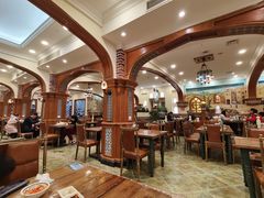 大堂-清真·玛丽亚新疆菜主题餐厅(浙江中路店)