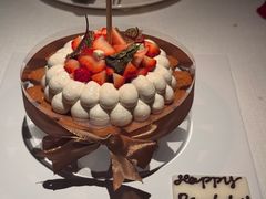 -弦月窗LUNETTE BY AMANDA(复兴路店)