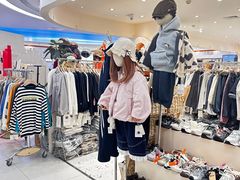 -广州壹马服装广场