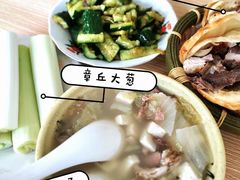 -伍忠号黄家烤肉正宗楼