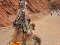 -天山神秘大峡谷