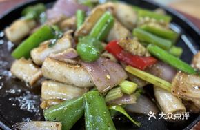 XO Sauce Stir-Fried Bamboo Intestine