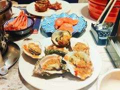 -金马门国际美食百汇(珞喻路店)
