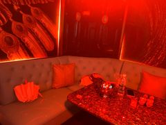 -UK派对KTV(日月广场店)