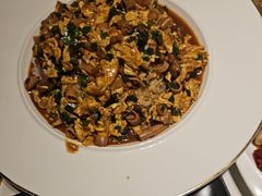 -嗨辣小聚·盘锦河蟹·海鲜烧烤龙虾(盘锦十年好店)