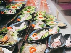 -新艺自助美食城(中山路店)