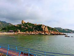 -那琴半岛地质海洋公园