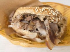 -洪峰浩老北京烧饼夹肉(角门路店)