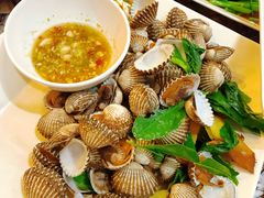 -两兄弟Song Pee Nong(2号店)