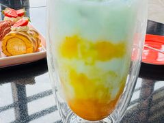 -亚龙湾喜来登·美景台大堂吧